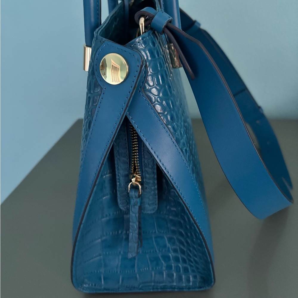 NWOT Women's Radley London Faux Croc Bag Medium Sky Blue/Gold hardware - Picture 7 of 9